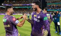 KKR players doff hat to Gambhir, Nayar after triumph