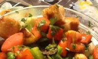 Quick fix recipe: How to make Italian Panzanella salad