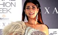 Pix: Tanishaa, Shamita glam up fashion week