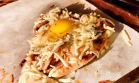 Recipe: Nadisha's Egg Naan