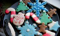 Recipes: Joan's Yummy Yuletide Cookies