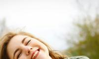 7 Quick Ways To Brighten Your Mood