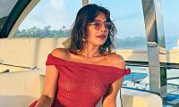 Priyanka, Nayanthara's Pretty Hot Vacay Styles