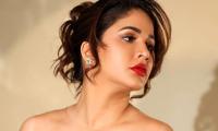 Isn't Lavanya Tripathi A Hawt Mama?