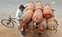 Govt to relaunch Aadhaar-linked LPG scheme