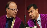 Rajan calls on Jaitley ahead of monetary policy