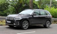 BMW X5 is a worthy competitor to all time best selling Audi Q7