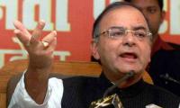 Jaitley justifies govt giving I-T rebate in interim Budget