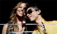 Mariah Carey pays tribute to Prince at Paris gig