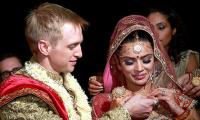 PIX: Aashka-Brent get married