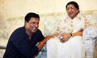 PIX: Madhur Bhandarkar visits Lata Mangeshkar