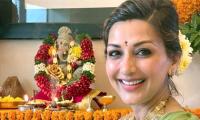 PIX: Bollywood welcomes Ganpati home