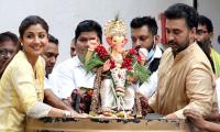 Watch: Shilpa dances during Ganpati visarjan