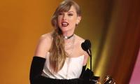 Taylor Swift Makes History At Grammys