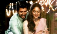 Watch Vijay Deverakonda Romance Mrunal Thakur