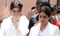 Janhvi-Khushi Get Emotional At Grandmother's Funeral