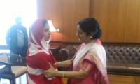 Swaraj writes to Bihar CM for help to find Geeta's parents