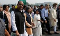 Mamata leads protest march to Rashtrapati Bhavan against demonetisation