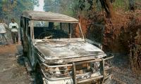 Maoists strike on poll-eve: kill official, torch car