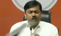 VIDEO: Man hurls shoe at BJP leaders during presser