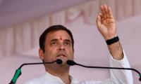 SC issues contempt notice to Rahul for Rafale remarks