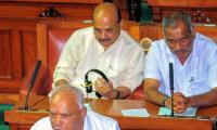 Yediyurappa wins trust vote easily; Speaker resigns