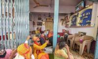 Glued to TV sets, Ayodhya relives 'Ramayana' days