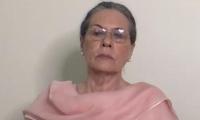 'Select new chief': Sonia Gandhi offers to quit 