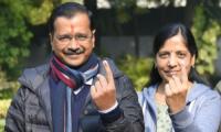 AAP victory is Kejriwal's gift to wife on birthday