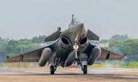 Cong raises Rafale deal again after French media claim