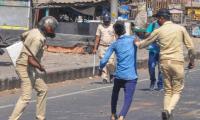 Migrant workers clash with cops in Surat; 11 hurt