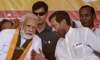 Paswan: Kingmaker who outlasted many kings