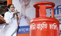 PM Modi peddling lies to mislead voters: Mamata