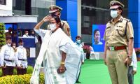 Mamata brings back top-level cops removed by EC