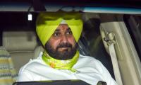 Sidhu withdraws resignation as Punjab Cong chief