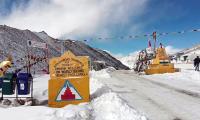 Salute These Heroes In Ladakh