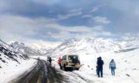 SEE: Snowfall Sets Foot in Himachal