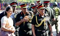 Maintain strong defence posture along LAC: Army