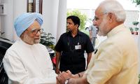 No PM uttered such hateful...: Manmohan attacked Modi