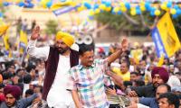 Defamation: SC grants Kejriwal time to settle dispute