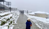 Gulmarg Turns White!