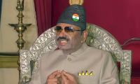 Bengal guv submits report on Durgapur gang-rape to Prez