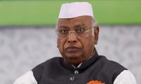 Kharge cites Sardar Patel's letter to demand ban on RSS
