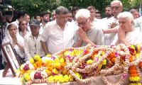 AI crash: Pilot's father rejects suicide, mental health claims