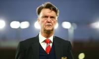 Manchester United players 'fighting' for Van Gaal, says Rooney