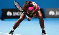 'Fan coach' helps Serena focus on way to quarters