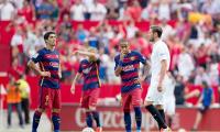 Sevilla hand champions Barca second straight away defeat