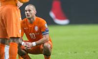 Sneijder calls time on Dutch career