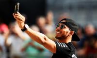 Hamilton under no extra pressure as record title beckons