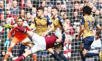 EPL PIX: Carroll scores hat-trick as West Ham hold Arsenal; Chelsea lose